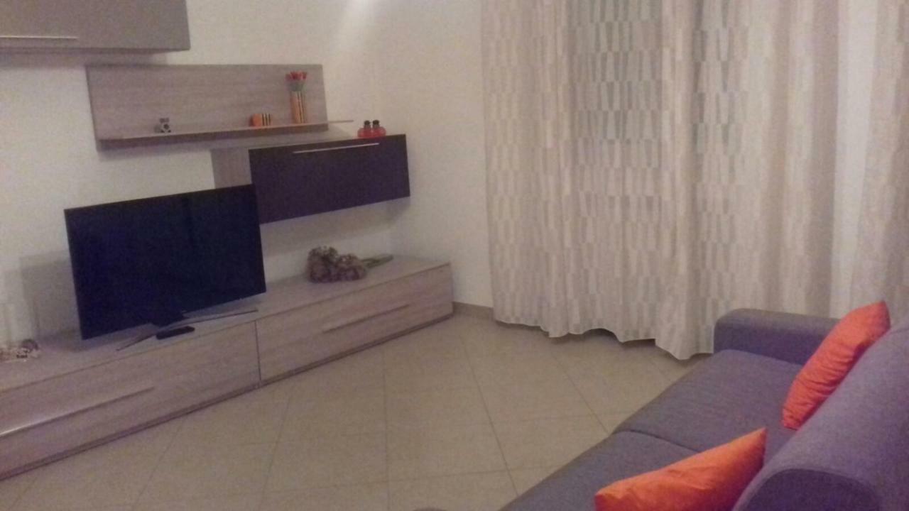 Flat By Lello Apartment Bari Bagian luar foto